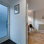 Appartement Gare Austerlitz Renovated & Comfortable 8 Guests Parijs