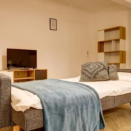 Appartement Gare Austerlitz Renovated & Comfortable 8 Guests Parijs