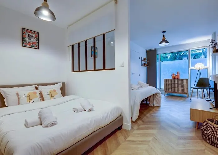 Gare Austerlitz Renovated & Comfortable 8 Guests Appartement *