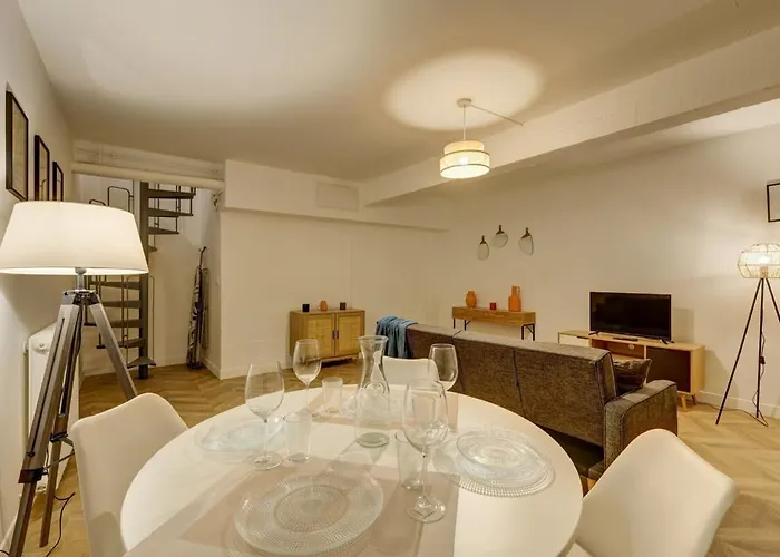 Gare Austerlitz Renovated & Comfortable 8 Guests Appartement